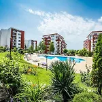 Roof Sea View 167,2loznice,4-7 Osob * Свети Влас