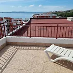 Апартамент Roof Sea View 167,2loznice,4-7 Osob Свети Влас