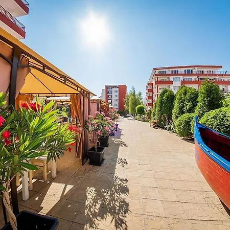 Roof Sea View 167,2loznice,4-7 Osob Apartment Sveti Vlas