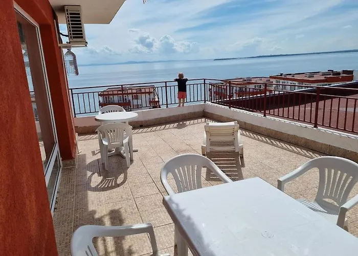 Roof Sea View 167,2loznice,4-7 Osob Sveti Vlas